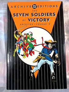 DC Archives - The Seven Soldiers of Victory Volume 2 - Hardcover - Imagen 1 de 8