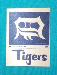 1968-72 Fleer DETROIT TIGERS White D Cap / Tigers Team "REAL CLOTH" Patches