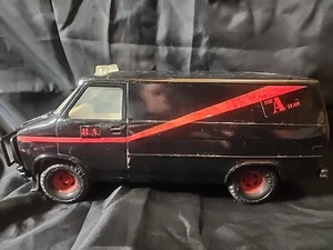 Vintage Ertl 1983 GMC Vandura A-Team LargeDiecast With Mr. T B.A. Baracus Upsta7 - Picture 1 of 13