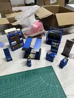 9件装1/18车库维修工具模型套装车间场景立体模型配件 — 第 1/4 张图片