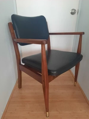 Sillón Gregson de nogal - Estilo danés de los años 50 - MCM Foto 1 de 4