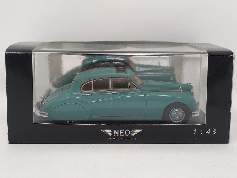 NEO Scale Models / Art. NEO 43140 / JAGUAR MK II 1959 (Green) Scala 1:43 - Immagine 1 di 4