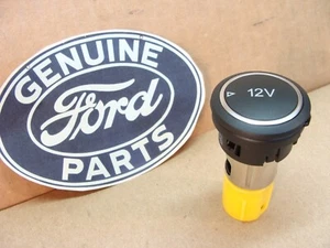 NEW OEM Ford F1ET-19G310-BA 20 21 22 Escape center console 12V power outlet plug - Bild 1 von 7