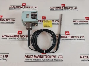 TP-OM5-01 Temperature Sensor Relay 220V 50Hz - Picture 1 of 9