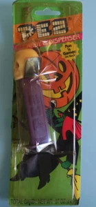 Halloween Dr Skull CARDED Vintage Pez Dispensor Skull Dracula Made In USA HTF - Bild 1 von 6