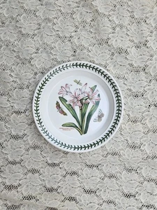 Portmeirion Botanic Garden Salad Plate Amaryllis Belladonna Lily FREE US SHIP - Picture 1 of 10