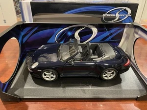 1/18 Porsche 911 (997) Carrera Cabriolet, Maisto 31125 - Picture 1 of 1