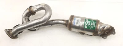 NEW OE Mopar Exhaust Catalytic Converter 68453857AB Wrangler Gladiator 3.6 21-23 - Image 1 of 4