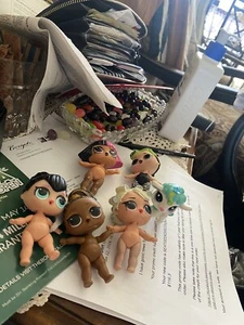 Five L O L dolls and the lol dog - Picture 1 of 3