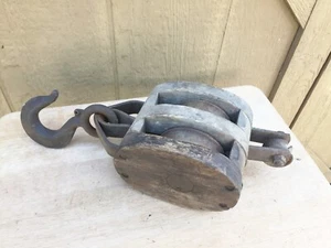 Block & Tackle Double Wood Barn Pulley 15" Vintage UW Upton Walton 5 1/2" Hook - Picture 1 of 9