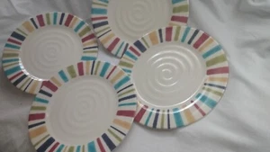 4 Better Homes & Gardens Melamine Plates 10.5" - Picture 1 of 7