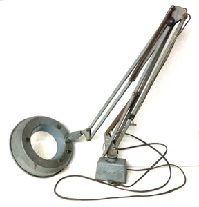 VINTAGE ARTICULATING MAGNIFYING WORK LIGHT,INDUSTRIAL,SWIVEL,SPRING,PROP,GIFT :) - Picture 1 of 3