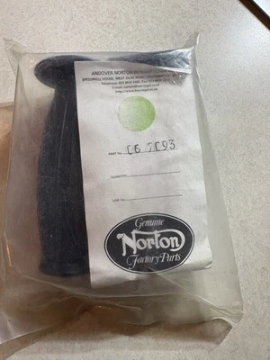 复古 NOS 工厂手柄适用于 Norton Commandos“Grand Touring”意大利 — 第 1/2 张图片