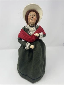 Byers' Choice 1993 The Carolers Woman With Red Hair Glasses Scarf Choir Director - Picture 1 of 10
