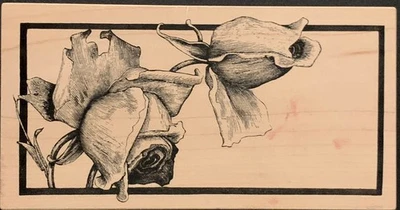 Sello de goma grande con marco de tarjeta Wordsworth Rose Foto 1 de 3