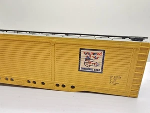 *READ* Vintage AHM HO Scale Union Pacific UP 40628 Box Car  - Picture 1 of 15