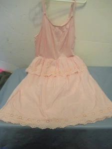 CC) Girls Size 14-16 Peach Gap Kids 100% Cotton Sun Dress Lined Skirt Eylett Hem - Picture 1 of 11