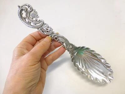 DUBARRY PIERCED Durgin Sterling Silver Serving Spoon Art Nouveau Shell 9" Vintag - Image 1 of 4