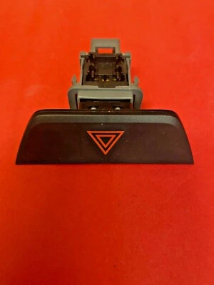 HAZARD CONTROL SWITCH  Wells SW9402 for SCION IQ 2010/2014 OEM 15B060  - Image 1 of 4