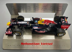 SEBASTIAN VETTEL RED BULL RB8 F1 2012 WORLD CHAMPION 1/18 GPL DISPLAY RARE FLAW - Picture 1 of 21
