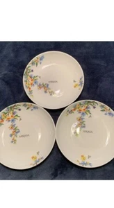 Juego de 3 cuencos para servir pasta Mikasa Sydney Floral Bone China 8-1/2" nuevos con etiquetas - Imagen 1 de 18