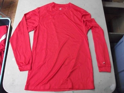NEW BADGER SPORTS DRI FIT CREW LONG SLEEVE SHIRT SMALL RED UNDER ARMOUR - Image 1 of 3