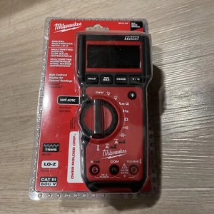 *NUOVO* Multimetro digitale Milwaukee 2217-20 CAT III 600V con LO-Z *SIGILLATO*NUOVO CON SCATOLA - Foto 1 di 2