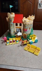 Fisher Price Castle 1974 sehr super Zustand - Bild 1 von 12
