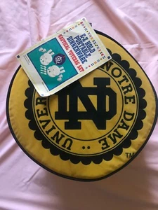 Notre Dame tragbares Picknick Set für vier Personen. Neuer und ungeöffneter Zustand. Heckklappe! - Bild 1 von 6