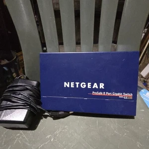 NETGEAR-ProSafe 8-portowy przełącznik gigabitowy GS108 V3 - Zdjęcie 1 z 4