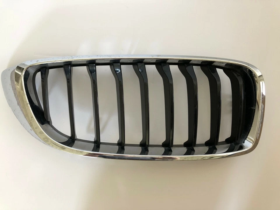 BMW 430i OEM DELANTERO DERECHO - LADO DEL PASAJERO VENTILACIÓN RIÑÓN PARRILLA CROMO NEGRO Foto 1 de 1