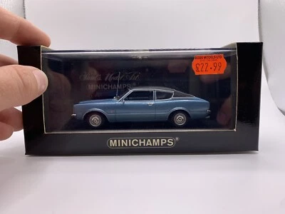 Ford Taunus 1970 cupé Minichamps 1:43 azul claro metálico 400 081320 Foto 1 de 4