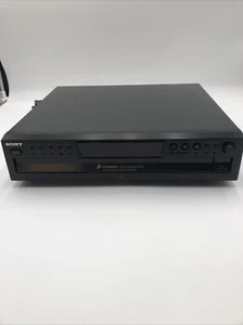 Reproductor cambiador de CD Sony CDP-CE275 5 discos sin control remoto solo para piezas LEER - Imagen 1 de 9