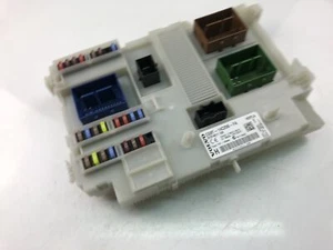 VOLVO S60 II 31314511AB Fuse Box 2012 16033147 - Picture 1 of 4