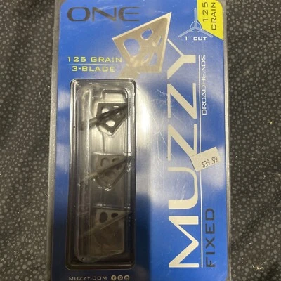 Muzzy Broadheads One 125 Grain 3-Blade 1” Cut  - Image 1 of 4