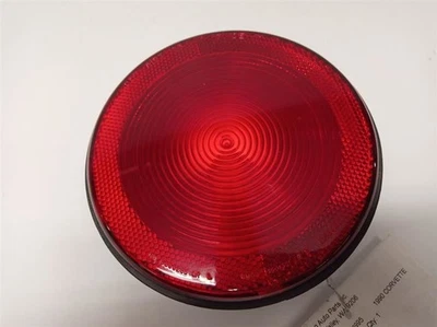 Driver Left Outer Tail Light from 1990 Chevrolet Corvette 11139547 - Image 1 of 4