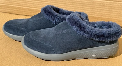 Chinelos femininos Skechers aconchegante GoGaMat Technology slip-on pele sintética azul marinho - Imagem 1 de 4