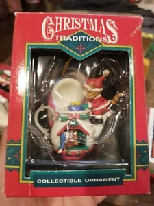 TETERA CON GATO Y RATÓN 1995 Papá Noel Gato Nueva en Caja Adorno de Navidad Fama Lustre De Colección - Imagen 1 de 5
