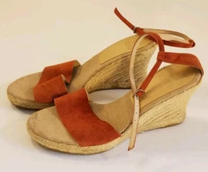 KANNA Sandals Women's Size 9 Red Suede Wedge Made In Spain - Picture 1 of 6