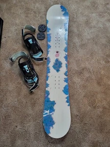 Rossignol Gala Amptek Snowboard and Bindings - Picture 1 of 10