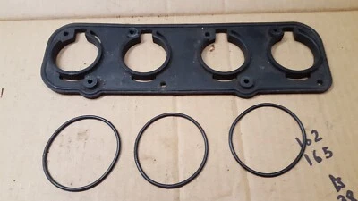 93-01 Kawasaki ZX1100 D NINJA ZX-11 carb holder plastic mount plate 13091-1818 - Imagem 1 de 3