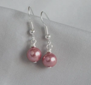 DUSKY PINK COLOURED 8MM SHELL PEARL ROUND DROP EARRINGS ~ SILVER PLATED - Picture 1 of 1