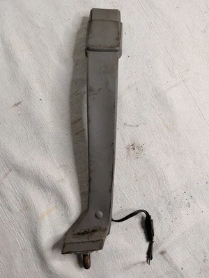 Chevy GMC C/K Suburban 1988-1998 conjunto de hebilla de asiento con canastilla delantera (OEM) gris  Foto 1 de 4