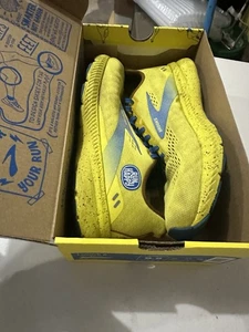 Brooks Launch 8 Run Happy Banana Damenschuhe 9,5 Medium gelb Laufen Sneaker - Bild 1 von 9