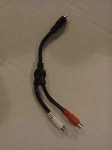 Philips stereo "Y" adapter. 1 RCA male to 2 RCA female. - Picture 1 of 5