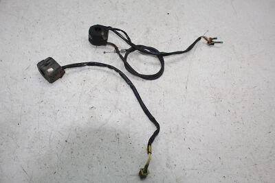 89-97 SUZUKI KATANA 750 GSX750F ЛЕВЫЙ ПРАВЫЙ ПЕРЕКЛЮЧАТЕЛЬ УПРАВЛЕНИЯ СИГНАЛОМ  - Изображение 1 из 4