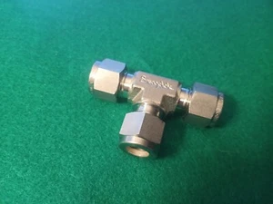 Swagelok SS-600-3 3/8" Tube Tee Union 316 SS - Picture 1 of 1