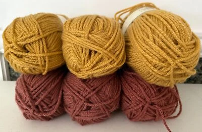 LOTE DE 3 Hilos Hobby Lobby Abeja Suave y Elegante Grueso #5 Voluminoso Baja Píldora Acrílico Foto 1 de 3