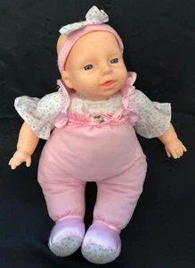 Muñeca bebé recién nacida Goldberger NIGHTY NIGHT vinilo felpa rosa floral satinado LC - Imagen 1 de 3