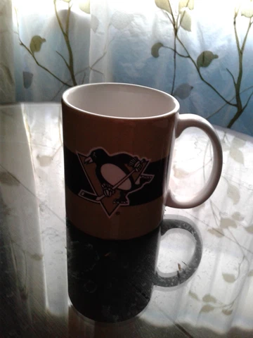 PITTSBURGH PENGUINS COFFEE MUG Cover
